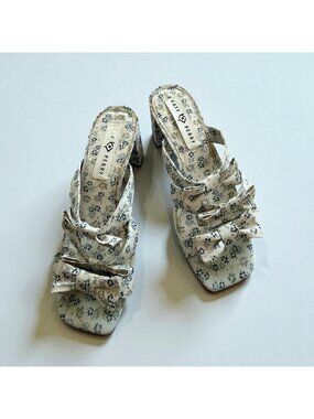 KATY PERRY Blue White Floral Tooliped Bows Sandals Heels Size 9